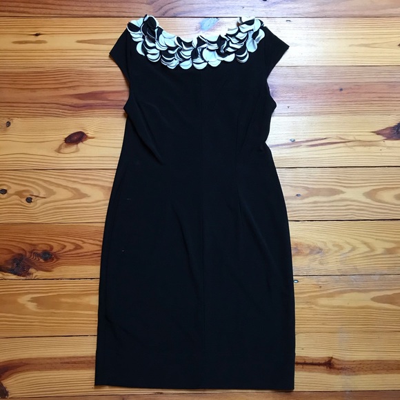 Taylor Black White Sheath Circular Dress, EUC, 4 - Picture 9 of 12